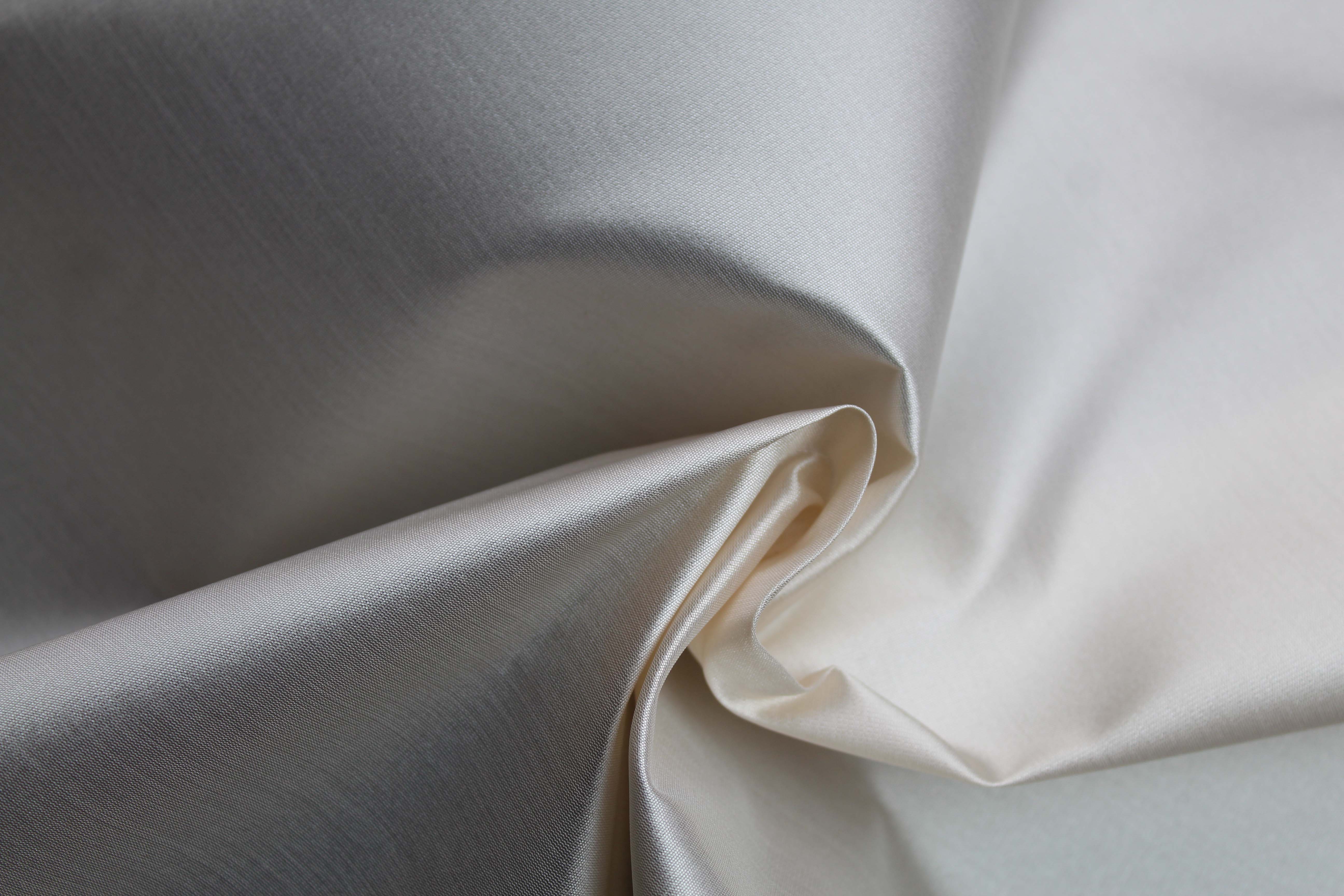 POLY SILK ORGANZA TAFFETA - CHAMP A55